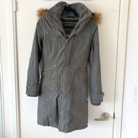 TNA Winter Parka - Picture 1 of 4